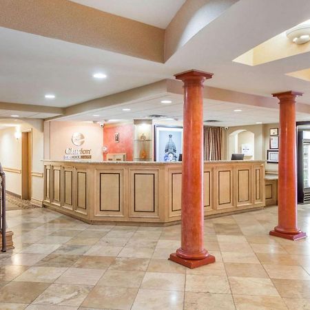 Clarion Inn Tulsa International Airport Eksteriør bilde