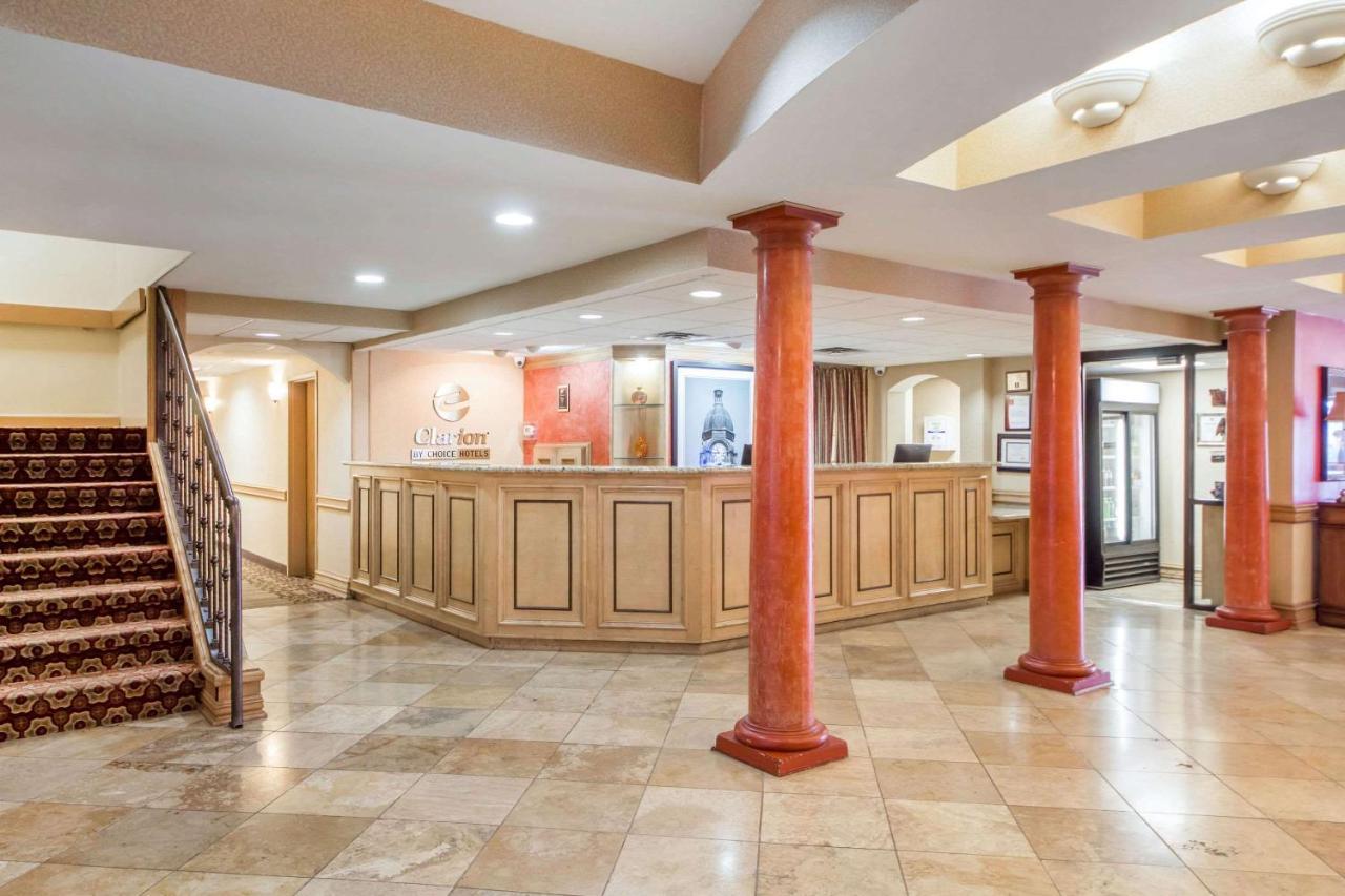 Clarion Inn Tulsa International Airport Eksteriør bilde